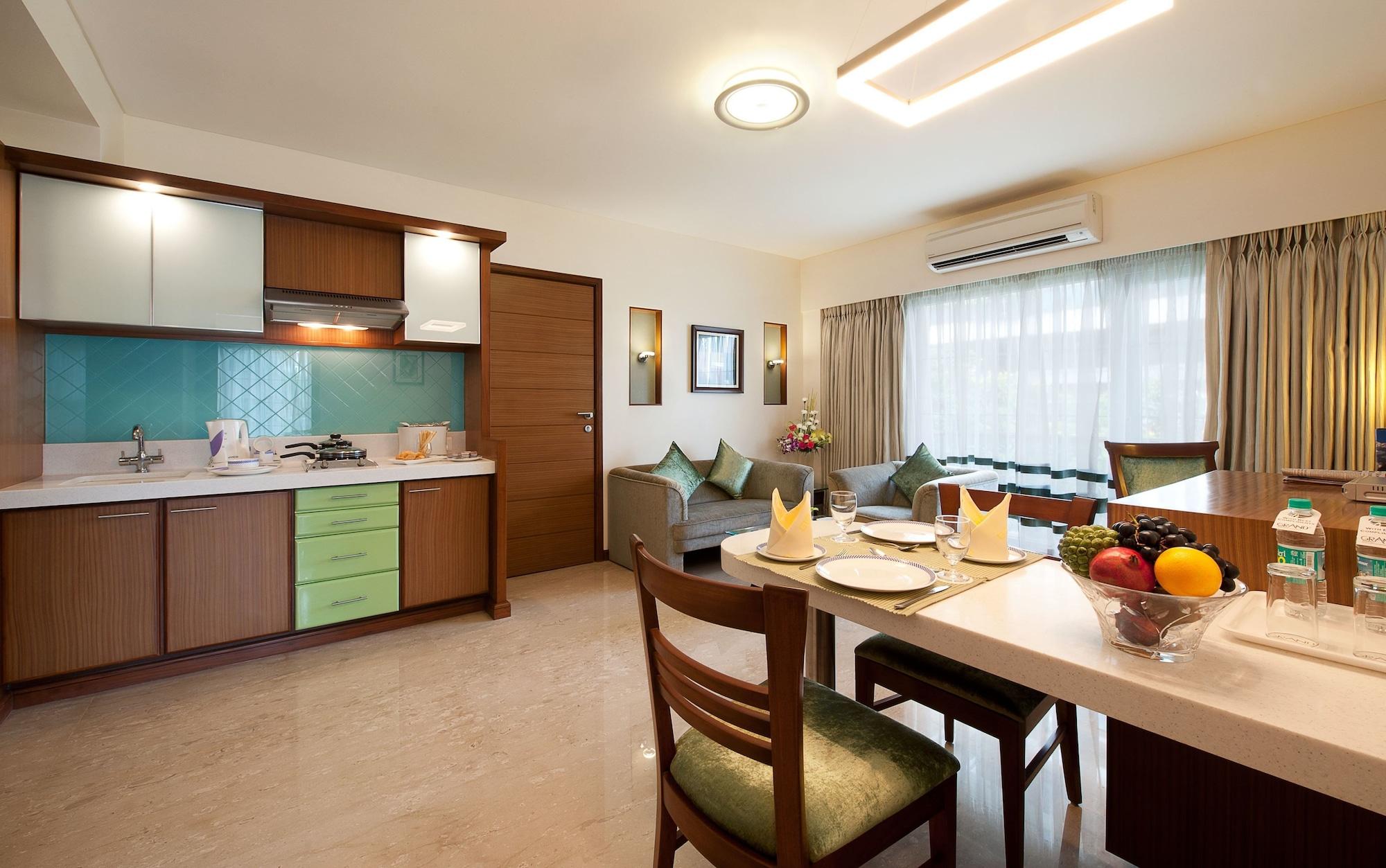 Grand Residency Hotel & Serviced Apartments Mumbai Exterior foto