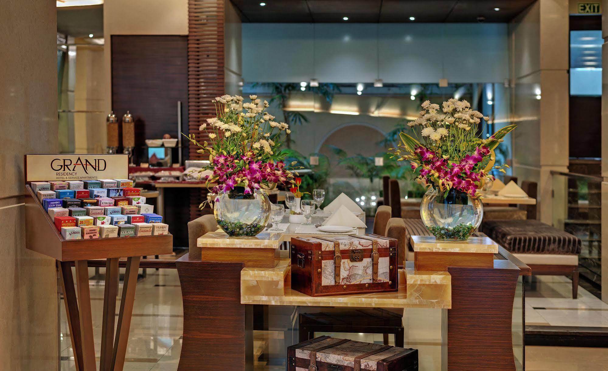 Grand Residency Hotel & Serviced Apartments Mumbai Exterior foto